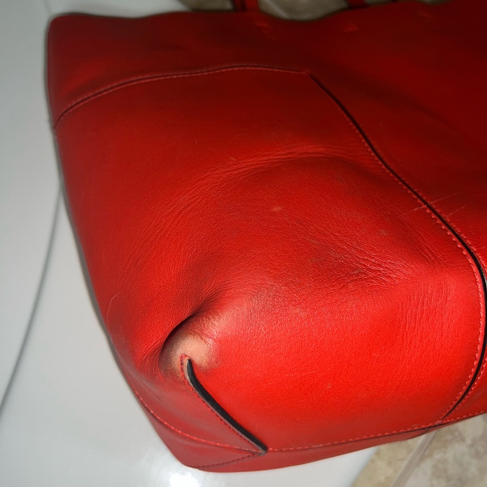 Tory Burch Block T Tote - Picture 15 of 15
